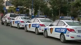 Të shtëna me armë zjarri drejt servisit të celularëve në Babrru, arrestohet 18 vjeçari