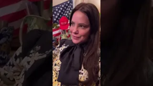 აი, ეს არის ტრამპი,  მეგობრებო ... გინდათ დახმარება? - იქნება, არ გინდათ? - არ იქნება