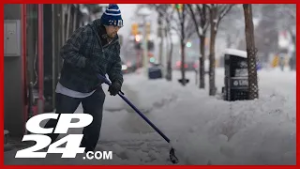 Could New York’s model of paying residents to shovel snow work in Toronto?
