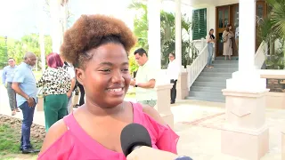 Eighteen-Year-Old Student Wins Theme Contest for 45th Independence Anniversary