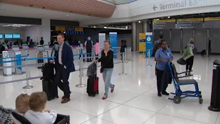 TSA introduces new Gateside program that lets some non-travelers go through airport security