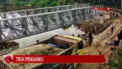 SAND TRUCK FALLS INTO SUAK MALIGI RIVER