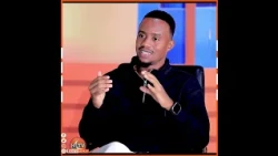 "Ciyaaruhu Wax Mustaqbaleh Ma Aha  Marka La Joogo Waddanka"Ciyaartoy Naani.
