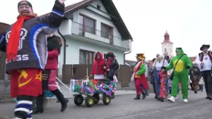 Fašiangový sprievod v Palúdzke 2026