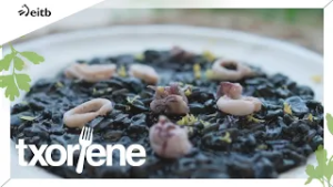 TXORIENE: Txipiroien risotto beltza Idiazabal gazta ketuarekin