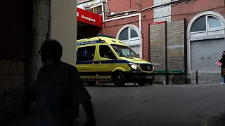 Detienen a un conductor ebrio por atropellar a 12 personas en la zona nocturna de Albufeira