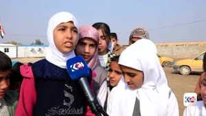 سەدان قوتابی لە ناسرییە لەناو كەرەڤانەدا درێژە بە خوێندن دەدەن