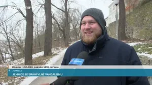 JEMNICE SE BRÁNÍ VLNĚ VANDALISMU