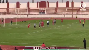 شــاهد.. هدف رائع لشباب عين تموشنت في مرمى رائد القبة