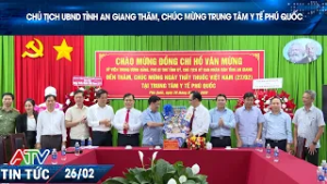 CHỦ TỊCH UBND TỈNH AN GIANG THĂM, CHÚC MỪNG TRUNG TÂM Y TẾ PHÚ QUỐC