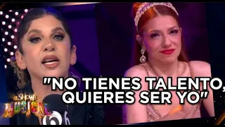 "En imitaciones me la persignas": Ana Show vs Karla Delfín | Es Show El Musical