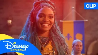 LOS DESCENDIENTES: CORAZÓN REBELDE: Los 4 minutos finales más animados 👀 | @disneychannelES​