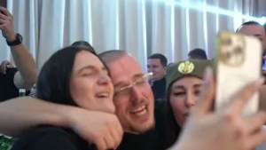 Pero i Milan - Ora ima nebo