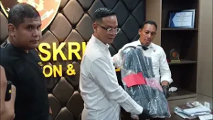 POLISI RINGKUS PELAKU PENGANIAYAAN MAHASISWA UNPATTI - MHI 6/3/2025