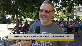 LOVOSICE: Křeslo pro hosta nabídlo setkání s Davidem Matáskem