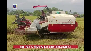 Petani gunakan mesin otomatis saat  . Emangnya padi
