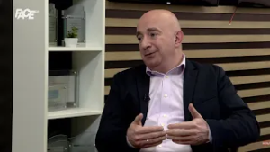 Minute sa Damirom Dizdarevićem:AI nije apsolutna istina! Ona nije pametnija od nas, samo je korisna!