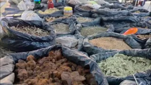 Venta de hierbas y especies
