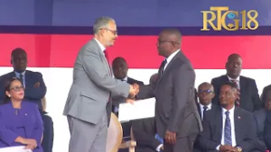 Premye Minis Alix Didier Fils-Aimé prezante nouvo kabinè ministeryèl la.