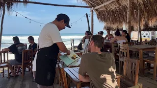 Rising international tourism in El Salvador drives the need to learn a second language