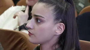 Цветы, слова благодарности и денежная премия - Минобороны Абхазии поздравило своих сотрудниц