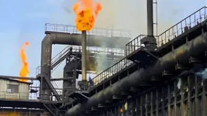 Počelo gašenje koksne baterije u lukavačkoj Koksari, svi ulazi u fabriku blokirani!