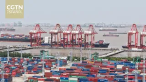 China añade 20 entidades japonesas a su lista de control de exportaciones