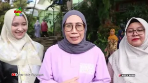 BUNDA PAUD KOTA BATU, KUNJUNGI TK DAN SPS DESA SUMBERGONDO