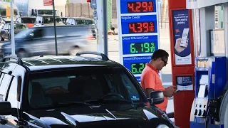 U.S. gas prices hit record high for Labor Day