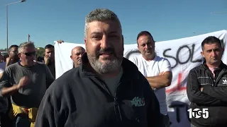 Farmers Protest Over Expensive Fuel Prices in Calabria A2