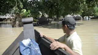 Severe monsoon floods hit hundreds of thousands in war-struck Myanmar