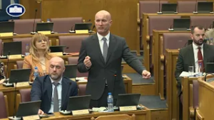 VIJESTI U POLA 7 - SKUPŠTINA | Vijesti online