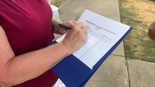 Robinson neighbors push petition to ban future license plate readers
