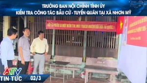 TRƯỞNG BAN NỘI CHÍNH TỈNH ỦY KIỂM TRA CÔNG TÁC BẦU CỬ - TUYỂN QUÂN TẠI XÃ NHƠN MỸ