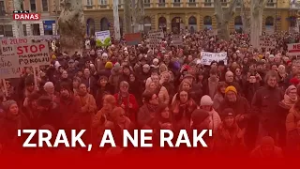 Građani jasno rekli 'NE' megafarmama u Banovini! | RTL Danas