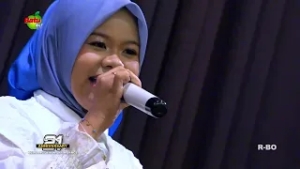 tari   young and beatiful