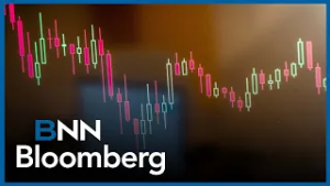 Market pulls back after 15% global tariff announcement