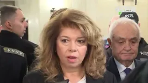 Йотова избяга от неудобните въпроси за промените в МВР