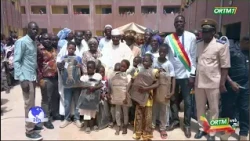 ARMY GENERAL ASSIMI GOITA DISTRIBUTES SCHOOL SUPPLIES IN KOULOUBA