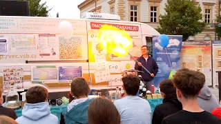 Dnu čistého ovzduší vévodila vědecká edukativní show Smokeman zasahuje!