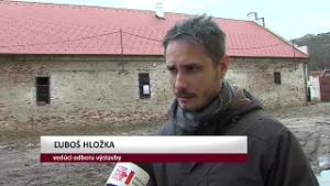 Oprava strechy koniarne 1  časť