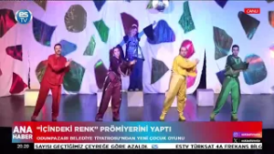 "İçindeki Renk" Prömiyerini Yaptı