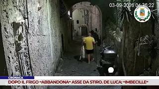 CRONACA. DOPO IL FRIGO “ABBANDONA” ASSE DA STIRO. DE LUCA: “IMBECILLE”