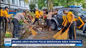 Jelang Arus Mudik Polisi Bersihkan Area Terminal