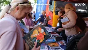 "Медиашкола ERR": Фестиваль литературной улицы в Таллинне. Команда Евгения Завадского