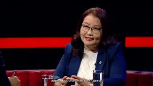 "Хар хайрцаг"-УИХ-ын гишүүн М.Энхцэцэг