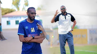 "Bar bar dhaca kooxaha waaweyn galayaan Hoyaalkay fool xumeenayaan"Macalin Iidan