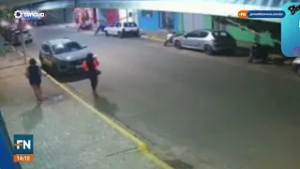 Dois homens armados roubam carro no centro de Aliança  | #FatoNovo