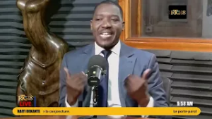 Ex depite Abel DESCOLLINES pote plis eksplikasyon sou rezon CAHDOA siyen pak nasyonal la.