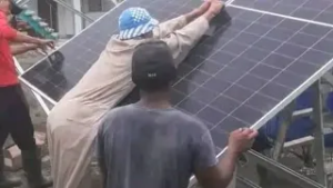 Avanza en #Guantánamo montaje de paneles solares fotovoltaicos en instituciones de #Salud